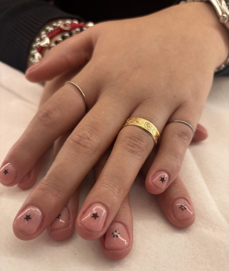 Nude con stelline nere